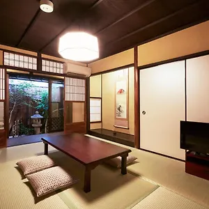  Holiday home Rinn Kujofujinoki East